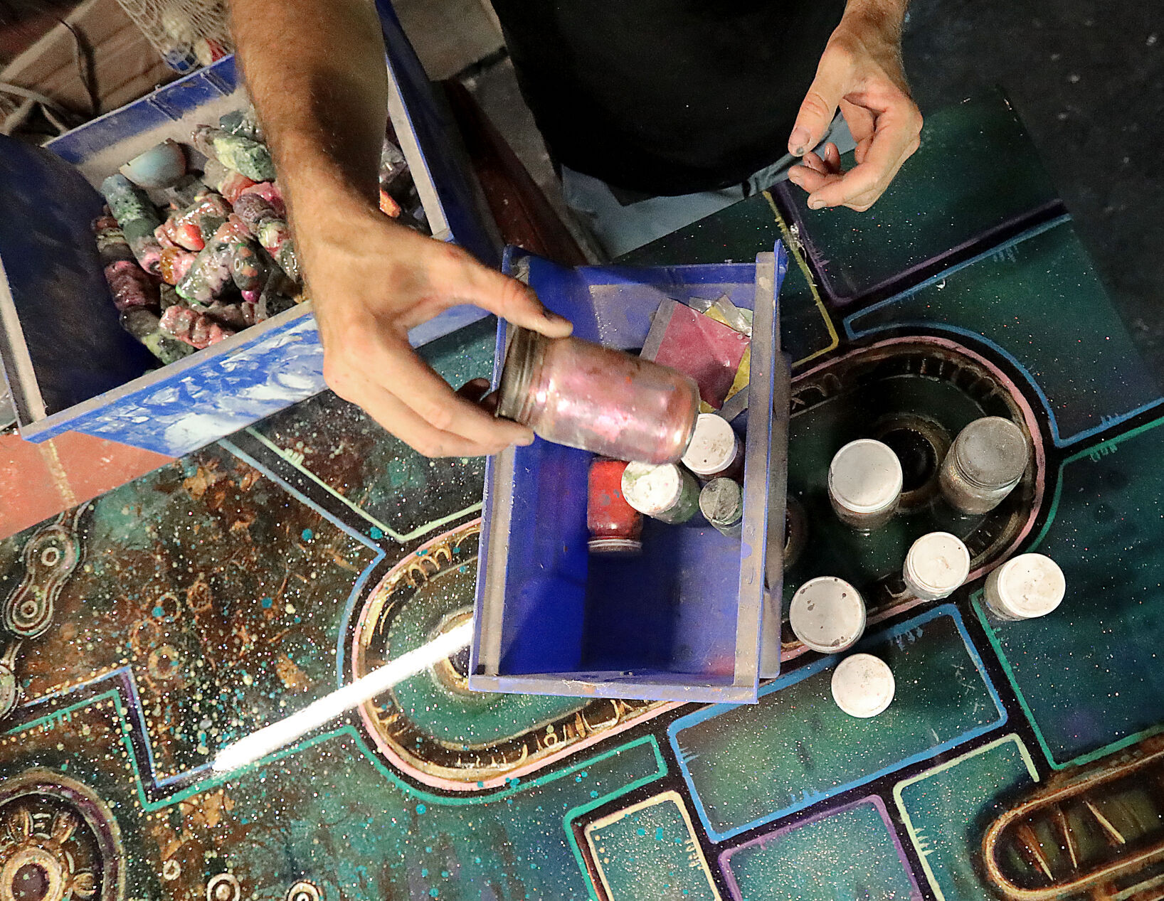 Atomic7 Studio painting materials